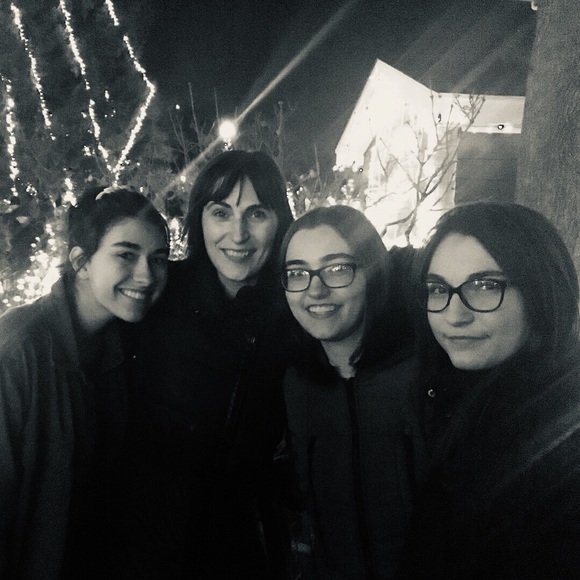 Meet Your Posher! - Picture 3 of 8